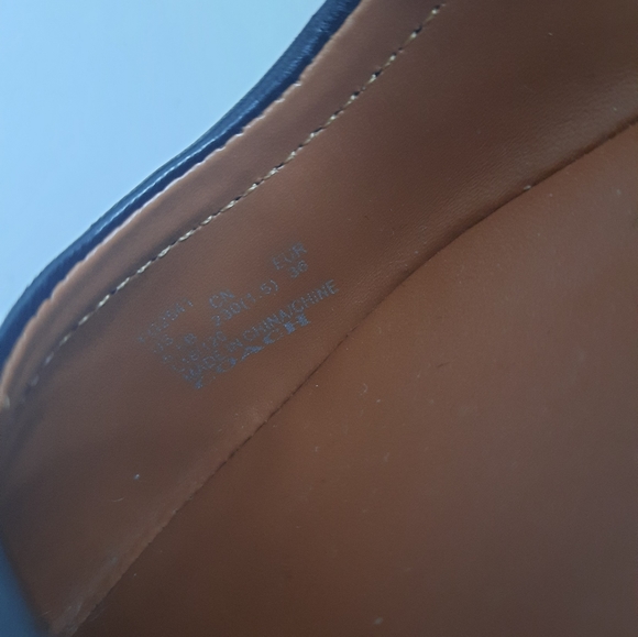 Coach Shoes Black Slip On Ballet Flats Sz 5.5B - Picture 7 of 7